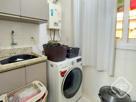 Imagem Casa com 3 Quartos à Venda, 172 m² em Jardins Do Prado - Porto Alegre