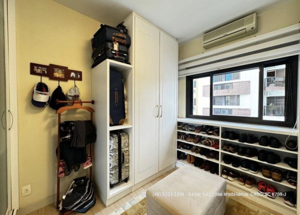 Imagem Apartamento com 4 Quartos à Venda, 178 m² em Centro - Florianópolis Imagem Apartamento com 4 Quartos à Venda, 178 m² em Centro - Florianópolis