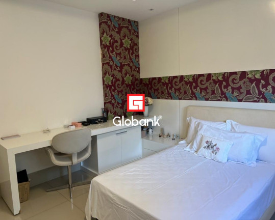 Imagem Casa com 3 Quartos à Venda, 240 m² em Jardim Panorama - Montes Claros Imagem Casa com 3 Quartos à Venda, 240 m² em Jardim Panorama - Montes Claros