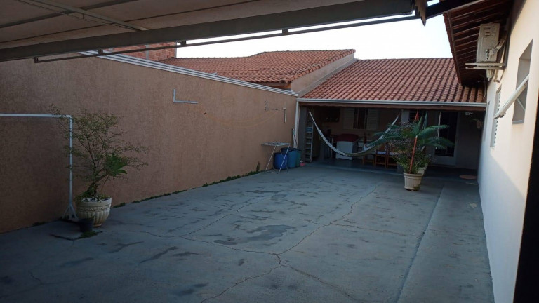 Casa com 3 Quartos à Venda, 142 m² em Centro - Boituva