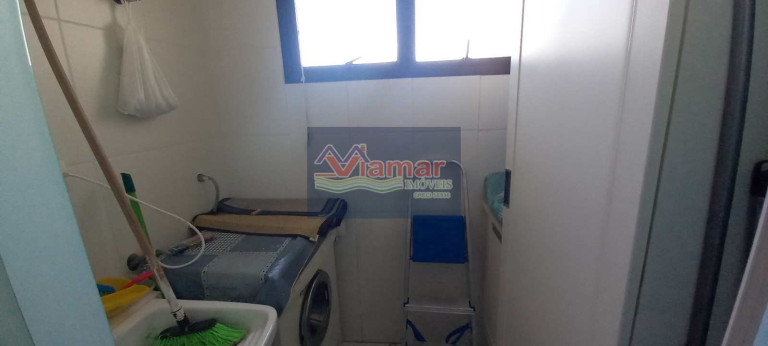 Imagem Apartamento com 4 Quartos à Venda ou Locação, 200 m² em Enseada - Guarujá Imagem Apartamento com 4 Quartos à Venda ou Locação, 200 m² em Enseada - Guarujá