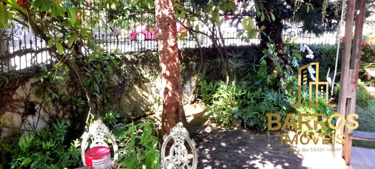 Imagem Casa com 4 Quartos à Venda, 240 m² em Engenho Velho Da Federação - Salvador Imagem Casa com 4 Quartos à Venda, 240 m² em Engenho Velho Da Federação - Salvador