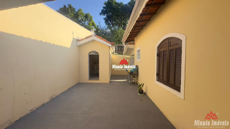 Imagem Imóvel com 2 Quartos à Venda, 1.075 m² em Maracanã - Jarinu Imagem Imóvel com 2 Quartos à Venda, 1.075 m² em Maracanã - Jarinu