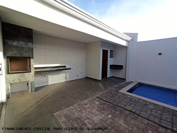 Imagem Casa com 2 Quartos à Venda, 125 m² em Parque Avenida - Maringá