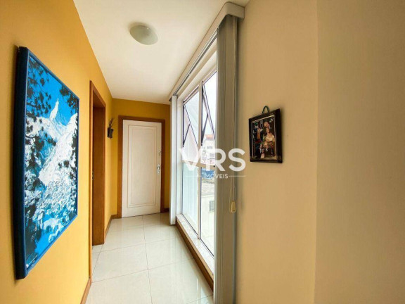 Imagem Apartamento com 3 Quartos à Venda, 136 m² em Várzea - Teresópolis