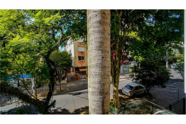Imagem Apartamento com 3 Quartos à Venda, 103 m² em Petrópolis - Porto Alegre Imagem Apartamento com 3 Quartos à Venda, 103 m² em Petrópolis - Porto Alegre
