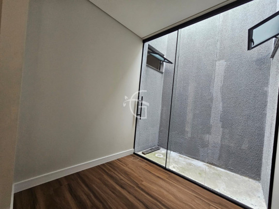 Imagem Casa com 3 Quartos à Venda, em Saguaçu - Joinville Imagem Casa com 3 Quartos à Venda, em Saguaçu - Joinville