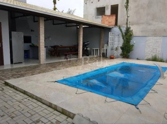 Imagem Casa com 4 Quartos à Venda, 190 m² em Bairro Santo Antônio - Balneário Piçarras Imagem Casa com 4 Quartos à Venda, 190 m² em Bairro Santo Antônio - Balneário Piçarras