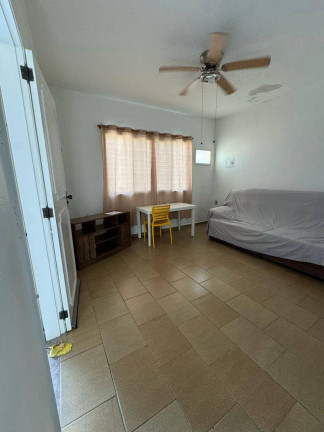 Imagem Casa com 3 Quartos à Venda, 130 m² em Caiçara - Praia Grande Imagem Casa com 3 Quartos à Venda, 130 m² em Caiçara - Praia Grande