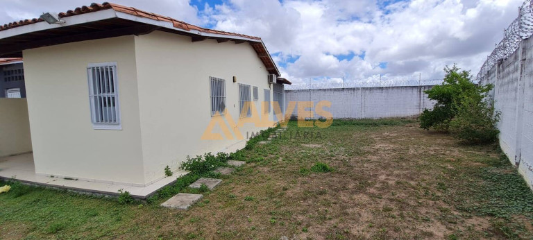 Imagem Casa de Condomínio com 2 Quartos à Venda, 90 m² em Papagaio - Feira De Santana Imagem Casa de Condomínio com 2 Quartos à Venda, 90 m² em Papagaio - Feira De Santana