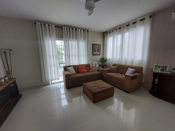 Imagem Casa com 6 Quartos à Venda, 212 m² em Aparecida - Santos