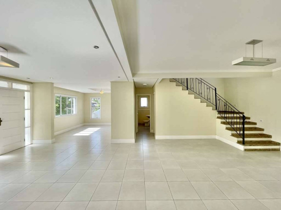 Imagem Casa com 4 Quartos à Venda, 311 m² em Golf Gardens - Carapicuíba