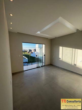 Imagem Casa com 3 Quartos à Venda, 167 m² em Campos Dos Goytacazes Imagem Casa com 3 Quartos à Venda, 167 m² em Campos Dos Goytacazes