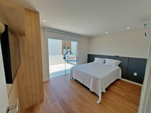 Imagem Casa com 4 Quartos à Venda, 190 m² em Porto Bracuhy - Angra Dos Reis