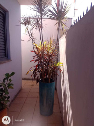 Imagem Casa com 3 Quartos à Venda, 188 m² em Vila Braz - Pirassununga