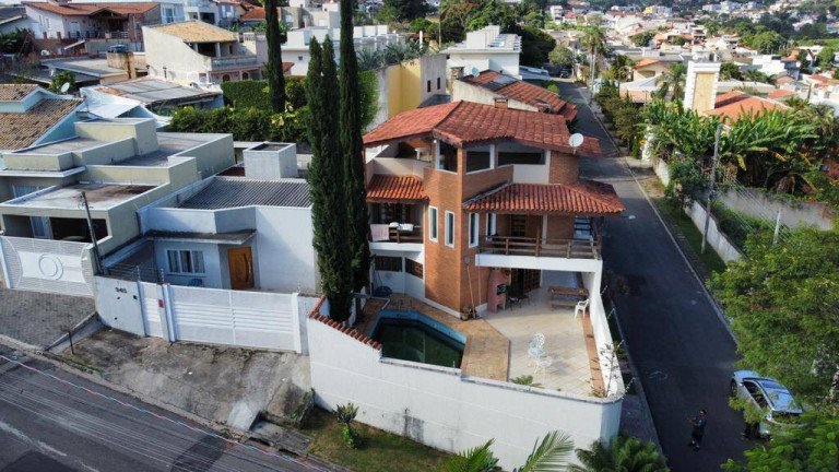 Imagem Casa com 3 Quartos à Venda, 276 m² em Jardim Imperial - Atibaia