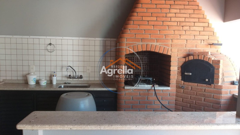 Imagem Casa com 3 Quartos à Venda, 316 m² em Vila Bianchi - Mogi Mirim Imagem Casa com 3 Quartos à Venda, 316 m² em Vila Bianchi - Mogi Mirim