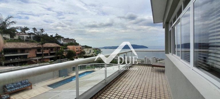Imagem Casa com 4 Quartos à Venda, 516 m² em Marapé - Santos Imagem Casa com 4 Quartos à Venda, 516 m² em Marapé - Santos