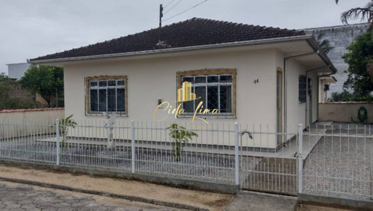 Casa com 2 Quartos à Venda, 112 m² em Santo Amaro Da Imperatriz