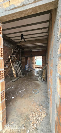 Imagem Sobrado com 2 Quartos à Venda, 70 m² em Jardim Iririú - Joinville