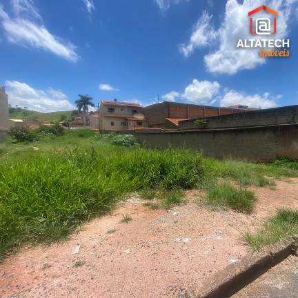 Imagem Terreno à Venda, 475 m² em Centro - Bandeira Do Sul Imagem Terreno à Venda, 475 m² em Centro - Bandeira Do Sul