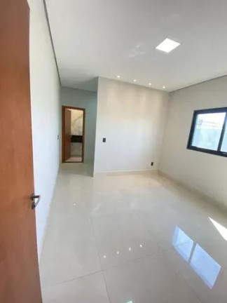 Imagem Casa com 3 Quartos à Venda, 146 m² em Jardim Europa - Cuiabá Imagem Casa com 3 Quartos à Venda, 146 m² em Jardim Europa - Cuiabá