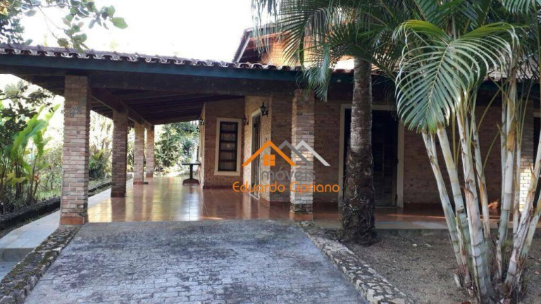 Imagem Casa com 3 Quartos à Venda, 184 m² em Martim De Sá - Caraguatatuba Imagem Casa com 3 Quartos à Venda, 184 m² em Martim De Sá - Caraguatatuba