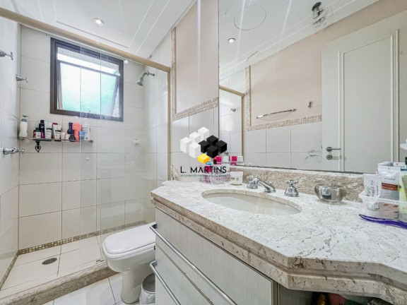 Imagem Apartamento com 3 Quartos à Venda, 243 m² em Rio Branco - Porto Alegre Imagem Apartamento com 3 Quartos à Venda, 243 m² em Rio Branco - Porto Alegre