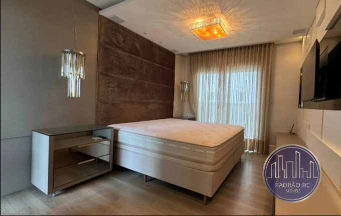 Imagem Apartamento com 4 Quartos para Alugar, 237 m² em Centro - Balneário Camboriú Imagem Apartamento com 4 Quartos para Alugar, 237 m² em Centro - Balneário Camboriú