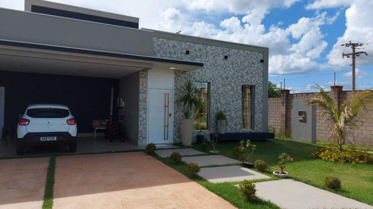 Imagem Casa com 3 Quartos à Venda, 176 m² em Condomínio Belvedere Ii - Cuiabá