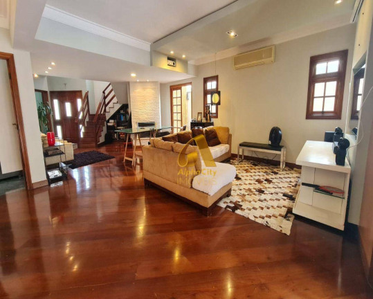 Imagem Casa com 4 Quartos à Venda, 300 m² em Alphaville - Santana De Parnaíba Imagem Casa com 4 Quartos à Venda, 300 m² em Alphaville - Santana De Parnaíba