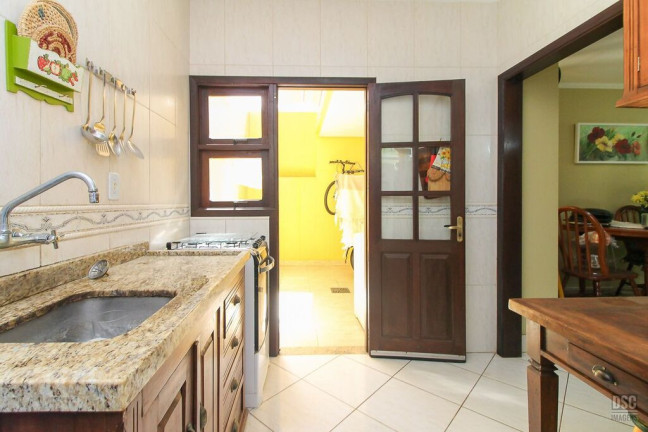Imagem Casa com 3 Quartos à Venda, 150 m² em Guarujá - Porto Alegre