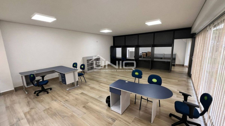 Imagem Ponto Comercial à Venda, 1.800 m² em Anchieta - Pato Branco Imagem Ponto Comercial à Venda, 1.800 m² em Anchieta - Pato Branco