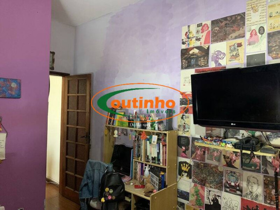 Imagem Casa com 4 Quartos à Venda, 200 m² em Andaraí - Rio De Janeiro Imagem Casa com 4 Quartos à Venda, 200 m² em Andaraí - Rio De Janeiro