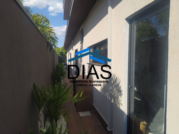 Imagem Casa com 4 Quartos à Venda, 310 m² em Jardim Imperador - Araraquara