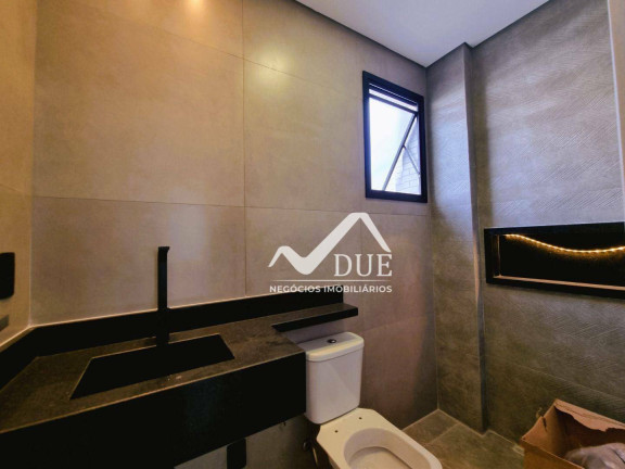 Imagem Casa com 4 Quartos à Venda, 290 m² em Boqueirão - Santos