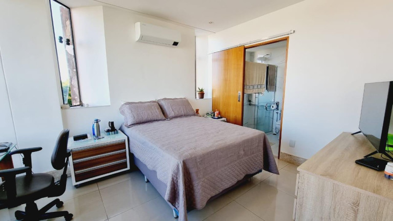 Imagem Casa de Condomínio com 8 Quartos à Venda, 390 m² em Horto Florestal - Salvador Imagem Casa de Condomínio com 8 Quartos à Venda, 390 m² em Horto Florestal - Salvador