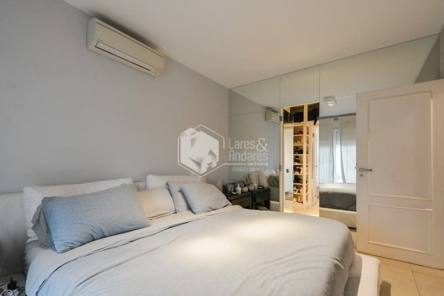 Imagem Apartamento com 4 Quartos à Venda, 246 m² em Pinheiros - São Paulo Imagem Apartamento com 4 Quartos à Venda, 246 m² em Pinheiros - São Paulo
