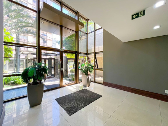 Imagem Apartamento com 3 Quartos à Venda, 160 m² em Moinhos De Vento - Porto Alegre