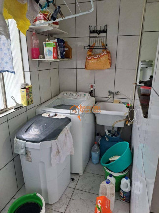 Imagem Sobrado com 3 Quartos à Venda, 200 m² em Vila Barros - Guarulhos Imagem Sobrado com 3 Quartos à Venda, 200 m² em Vila Barros - Guarulhos