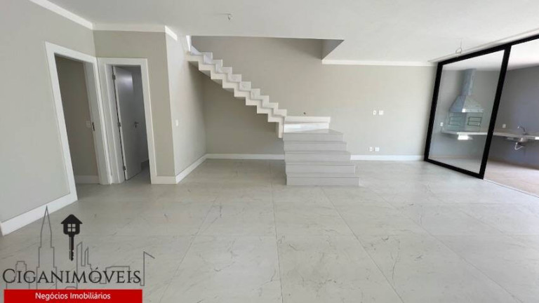 Imagem Casa de Condomínio com 6 Quartos à Venda, 380 m² em Barra Da Tijuca - Rio De Janeiro Imagem Casa de Condomínio com 6 Quartos à Venda, 380 m² em Barra Da Tijuca - Rio De Janeiro
