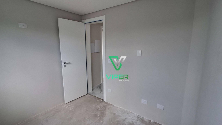 Imagem Sobrado com 3 Quartos à Venda, 140 m² em Xaxim - Curitiba