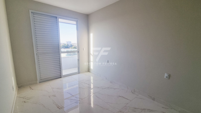 Imagem Apartamento com 2 Quartos à Venda, 57 m² em Tubalina - Uberlândia Imagem Apartamento com 2 Quartos à Venda, 57 m² em Tubalina - Uberlândia