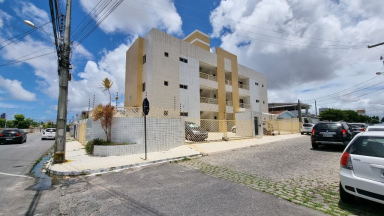 Imagem Apartamento com 2 Quartos à Venda, 64 m² em Jardim 13 De Maio - João Pessoa