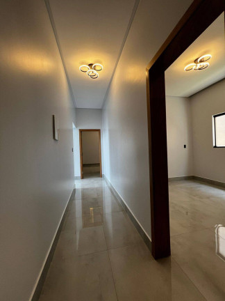 Imagem Casa com 3 Quartos à Venda, 360 m² em Vila Bela - Anápolis