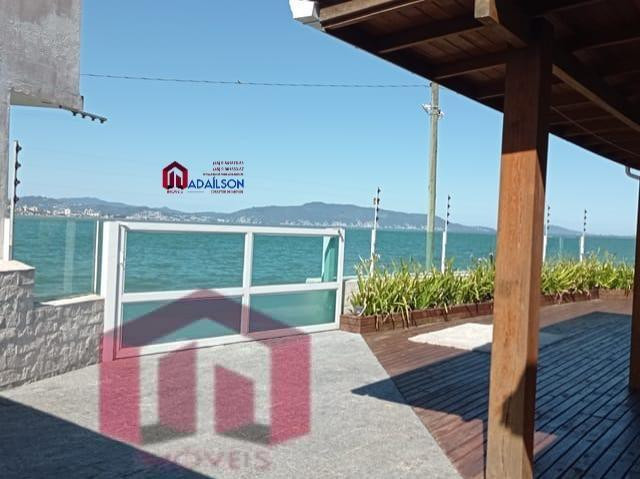 Imagem Imóvel com 3 Quartos à Venda, 246 m²