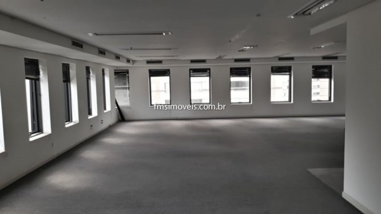 Imagem Sala Comercial para Alugar, 150 m² em Faria Lima - São Paulo Imagem Sala Comercial para Alugar, 150 m² em Faria Lima - São Paulo