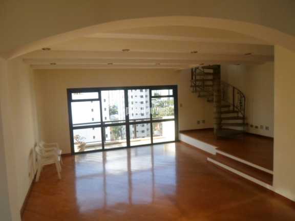 Apartamento com 4 Quartos à Venda, 230 m² em Moema - São Paulo