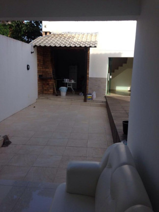 Imagem Casa com 5 Quartos à Venda, 380 m² em Itapuã - Salvador Imagem Casa com 5 Quartos à Venda, 380 m² em Itapuã - Salvador