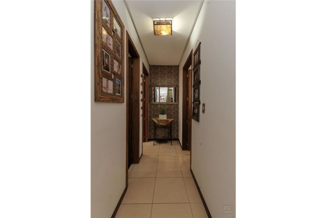 Imagem Casa com 2 Quartos à Venda, em Hípica - Porto Alegre Imagem Casa com 2 Quartos à Venda, em Hípica - Porto Alegre